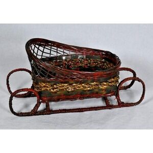 Vintage 1970s Wicker Sleigh Basket Christmas Holiday Decor